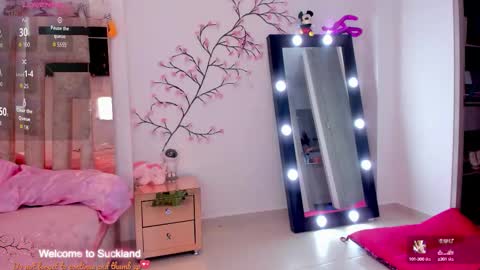 Snapshot of hilary_jones_22 chatting on October 11, 5:38 pm LUNA new account  FOLLOW ME online show from October 11, 5:38 pm