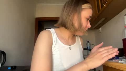 Julia online show from May 26, 12:22 pm