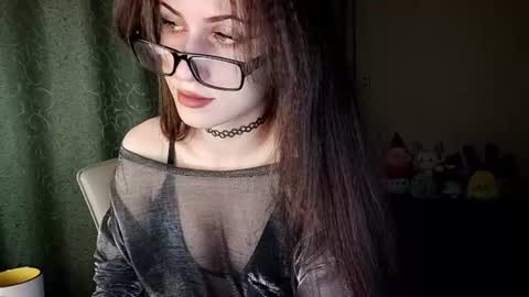 hilijas online show from July 6, 3:03 pm