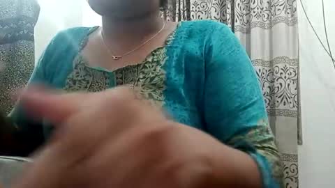 himuhimu22 online show from September 17, 9:07 pm