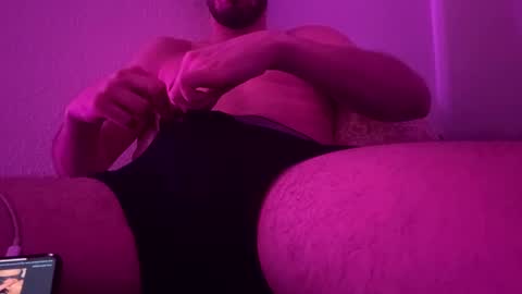 YNGdaggerdick online show from February 9, 11:15 pm