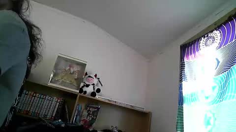 hippiedad333 online show from February 8, 9:18 pm