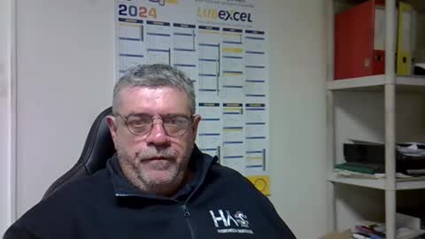 hippo online show from December 2, 5:30 am