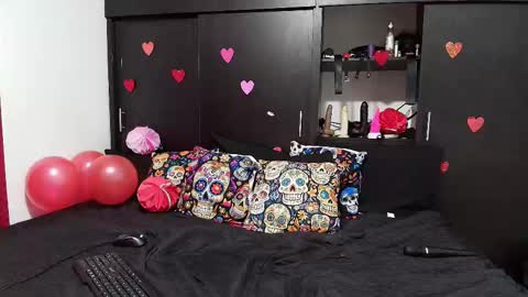 Snapshot of hiromidai chatting on February 15, 1:10 am Elizabeth online show from February 15, 1:10 am