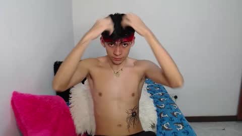 Hisokax online show from March 18, 4:40 am