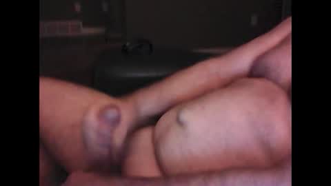 Snapshot of hockeyguy1971 chatting on January 18, 12:57 am hockeyguy1971 online show from January 18, 12:57 am