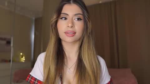 Moni Monica online show from February 21, 8:17 am