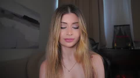 Moni Monica online show from July 28, 11:17 am