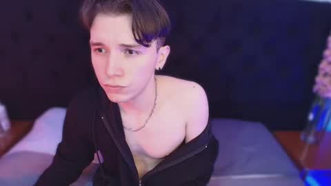 Holland online show from March 27, 4:19 pm