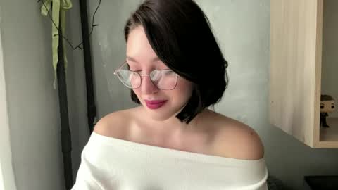 Sofia online show from April 15, 5:44 am