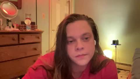 Snapshot of holly23hopefull chatting on December 19, 4:45 am Hollys Drive threw Side Of CB. online show from December 19, 4:45 am