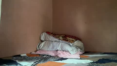holly_wyn online show from July 30, 2:01 am