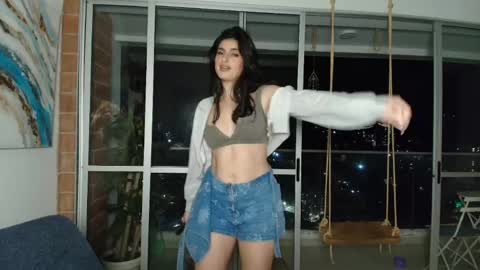 hollyshit_ online show from June 3, 1:19 am
