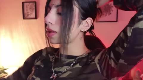 holly online show from April 26, 12:52 am