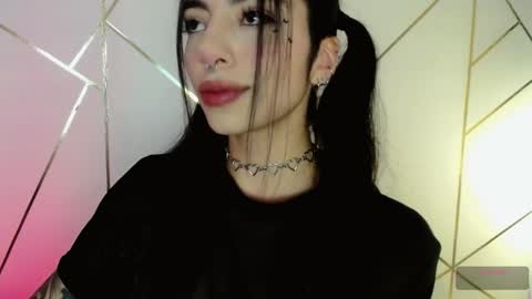 holly online show from March 1, 3:38 pm