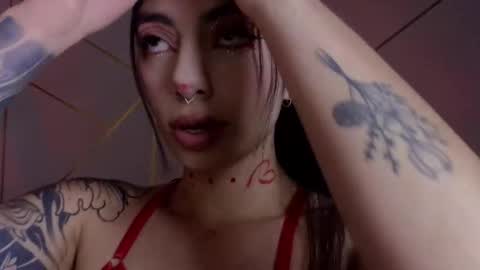 holly online show from October 22, 2:19 pm