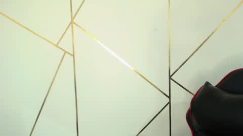 holly online show from February 20, 1:57 am