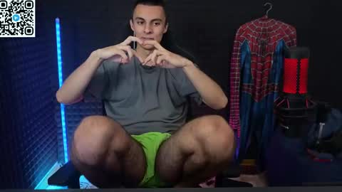 Hols online show from June 8, 1:28 am