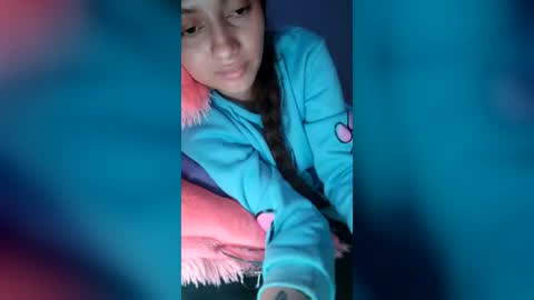 holy_julii online show from July 30, 4:35 am