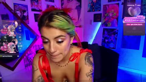 Snapshot of holyeva chatting on February 14, 11:42 pm online show from February 14, 11:42 pm