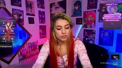 Snapshot of holyeva chatting on February 11, 9:03 pm online show from February 11, 9:03 pm