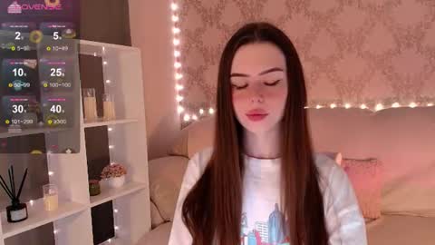 Mia online show from June 15, 3:42 am