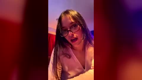 honeeeey_ online show from August 5, 11:46 pm