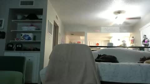 Honey online show from November 3, 11:39 pm