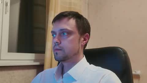 Henry online show from November 20, 6:16 pm