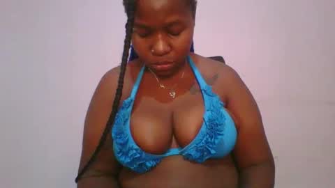 honey_beb online show from November 2, 6:35 am