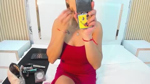 honeyangelh online show from February 18, 11:32 am