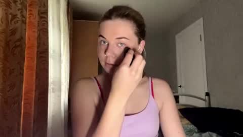Klara online show from July 26, 11:30 am