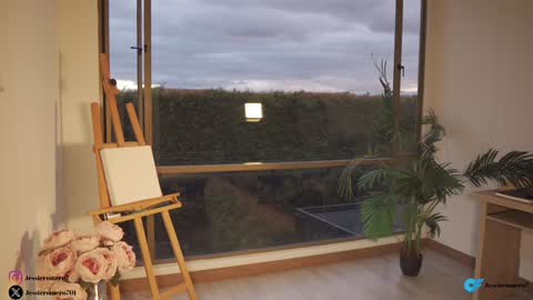 Jessie   online show from January 6, 10:58 pm