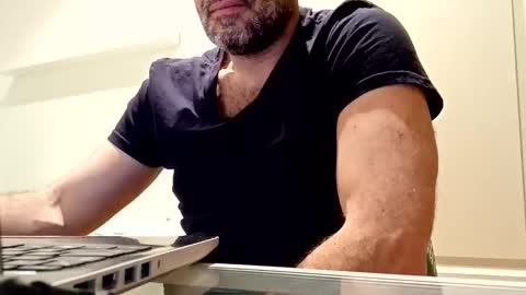 honeydaddyforyou online show from March 5, 9:26 pm