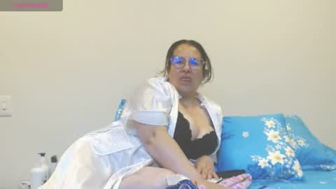 sofia online show from June 12, 4:00 am