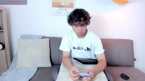 honeymoon_sariel online show from June 19, 2:01 pm