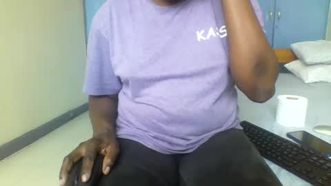 Honeymuny online show from October 27, 11:43 am