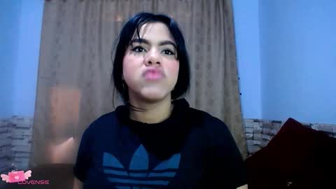 Victoria online show from November 17, 1:03 pm