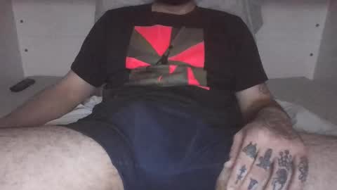 hoodieaj0318 online show from June 3, 3:31 am