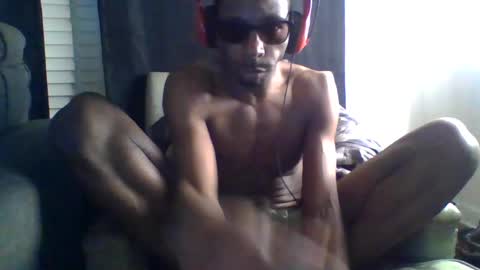 blackhoodcouple online show from November 1, 8:35 am