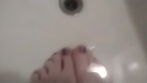 hopeless_believer online show from October 9, 9:04 am