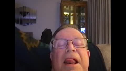 horndog online show from March 2, 8:59 am