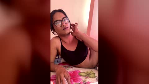 horny_brii online show from April 7, 8:11 pm