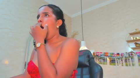 Horny Curls  online show from June 21, 4:30 am