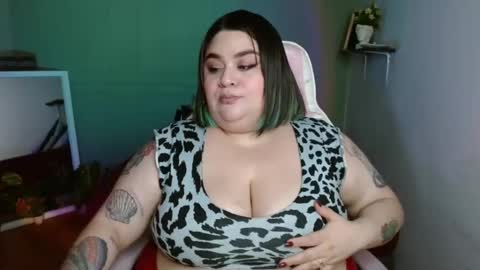 onlyTiffany I broke up with  frank 10 days ago online show from February 2, 5:21 am