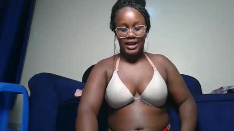 Lucy online show from February 7, 8:23 pm