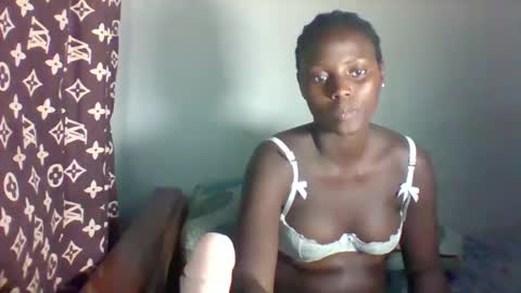bella online show from December 23, 10:12 pm