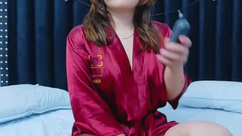 Khloe  online show from September 21, 12:31 pm