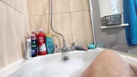 hornybiker1987 online show from December 3, 9:04 pm