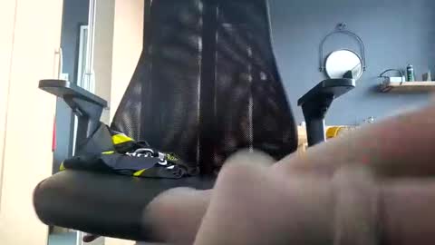 hornyboyivar online show from October 17, 1:04 pm